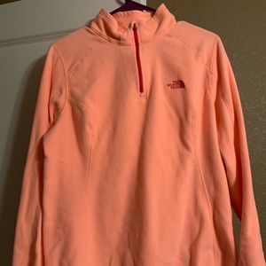 Women’s North Face fleece pullover
